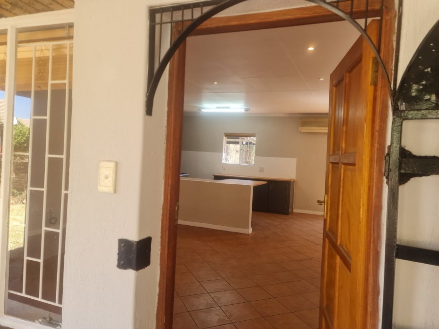 3 Bedroom Property for Sale in Waterval East North West